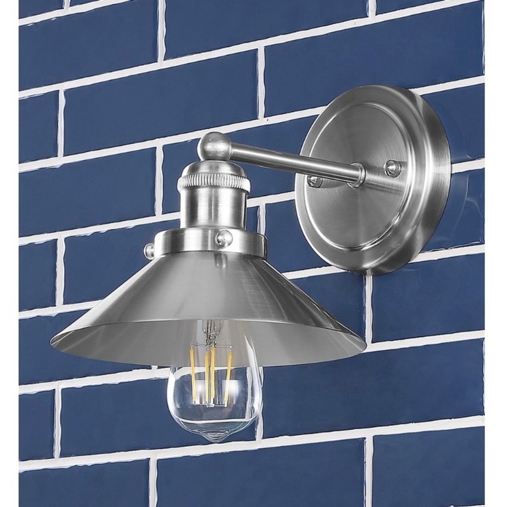 Wall Sconce - Picture 3 of 4